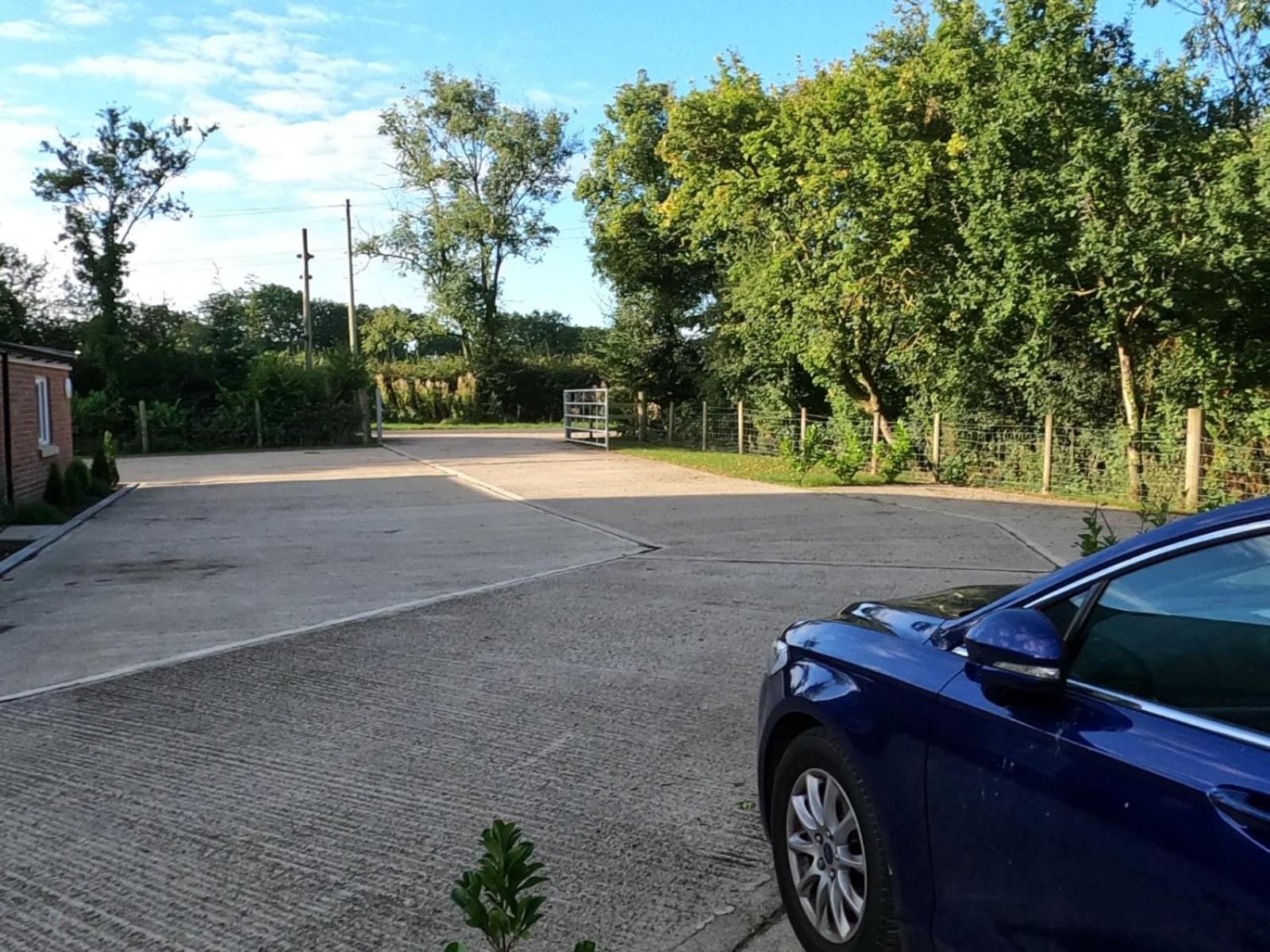 Two Birds Weekly Stay Malmesbury Extérieur photo