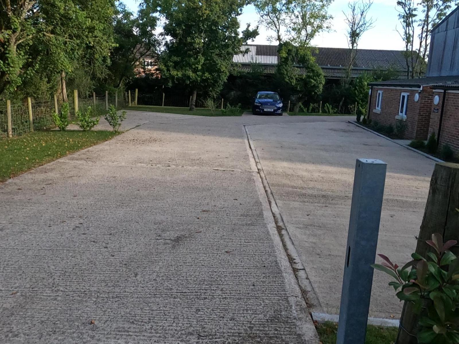 Two Birds Weekly Stay Malmesbury Extérieur photo