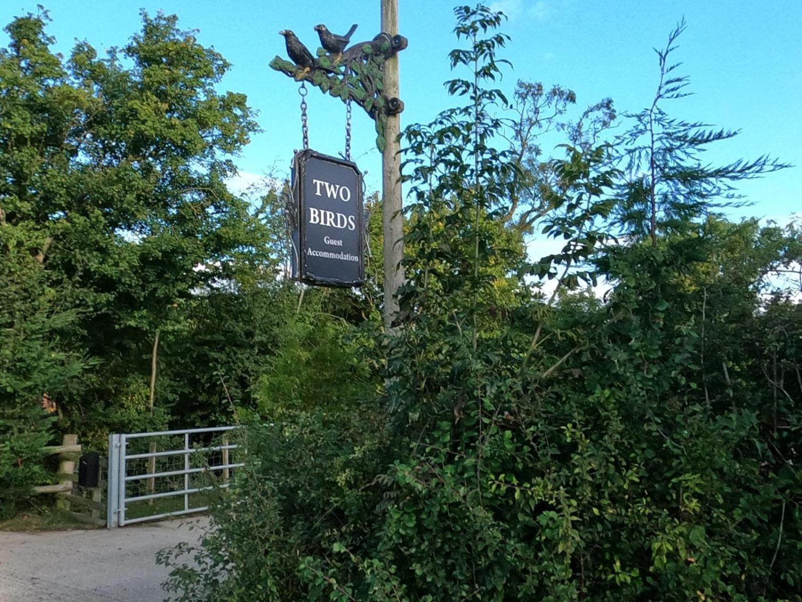 Two Birds Weekly Stay Malmesbury Extérieur photo
